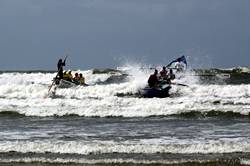 Surf rowing - Saunton Sands