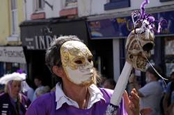 Mazey day procession