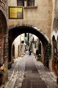 St Paul de Vence - Rue Grande