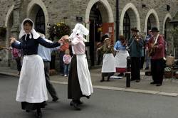 Dehwelans - dancers