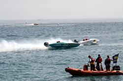 Powerboat racing - Looe bay